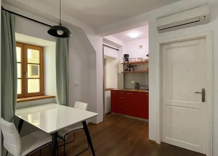 Fonda House Πιράν