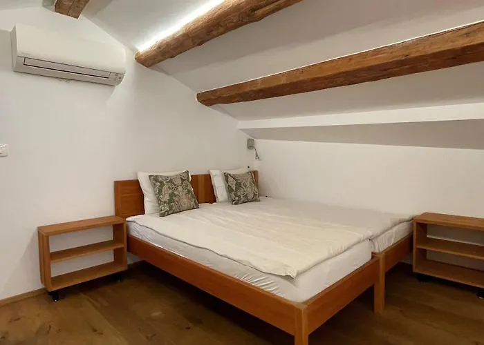 Apartment Fonda House